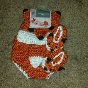 Spring Sale🐰🌹NWT Cute fox photo set